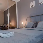 Mahouse 招待所 3*