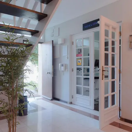 Mahouse Guest house
