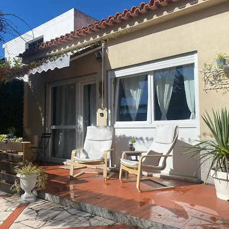 Mahouse Guest house
